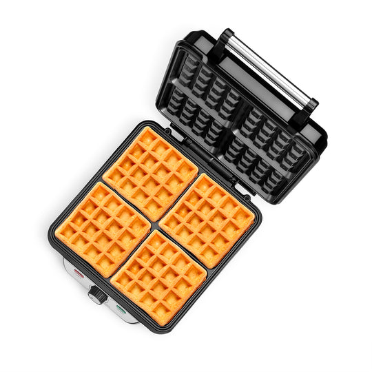 4-SLICE BELGIAN WAFFLE MAKER