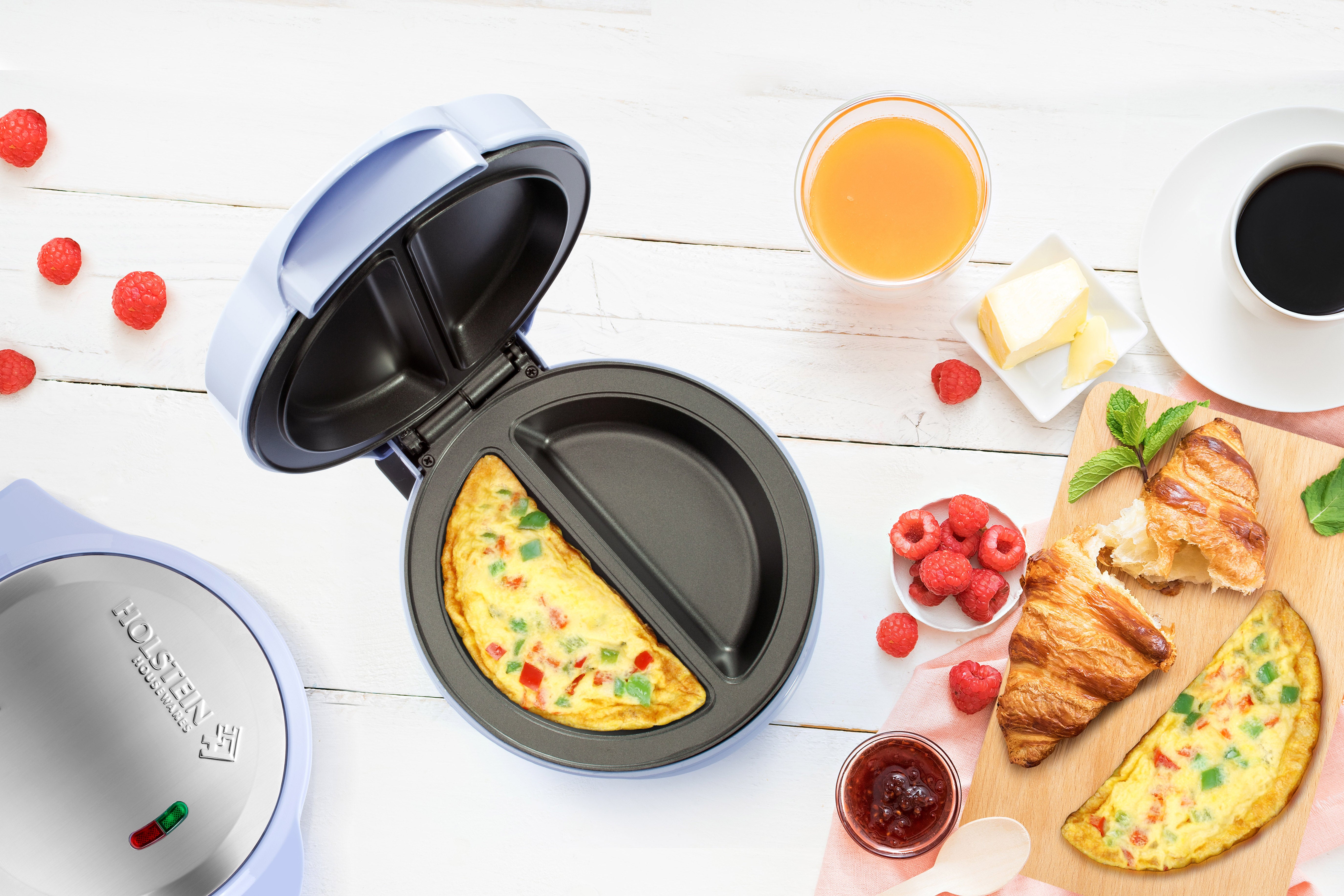 2-SECTION OMELET MAKER